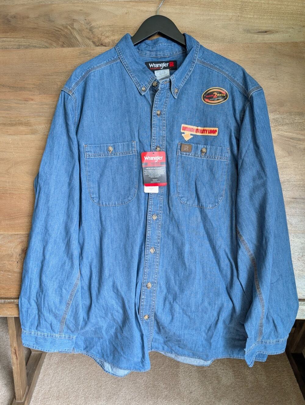 Wrangler Riggs Workwear Shirt Mens 2XT Blue Denim Room 2 Move Button Down NWT